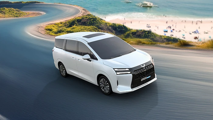 Perbedaan-Dasar-PHEV-dan-Mobil-Hybrid-Biasa-2